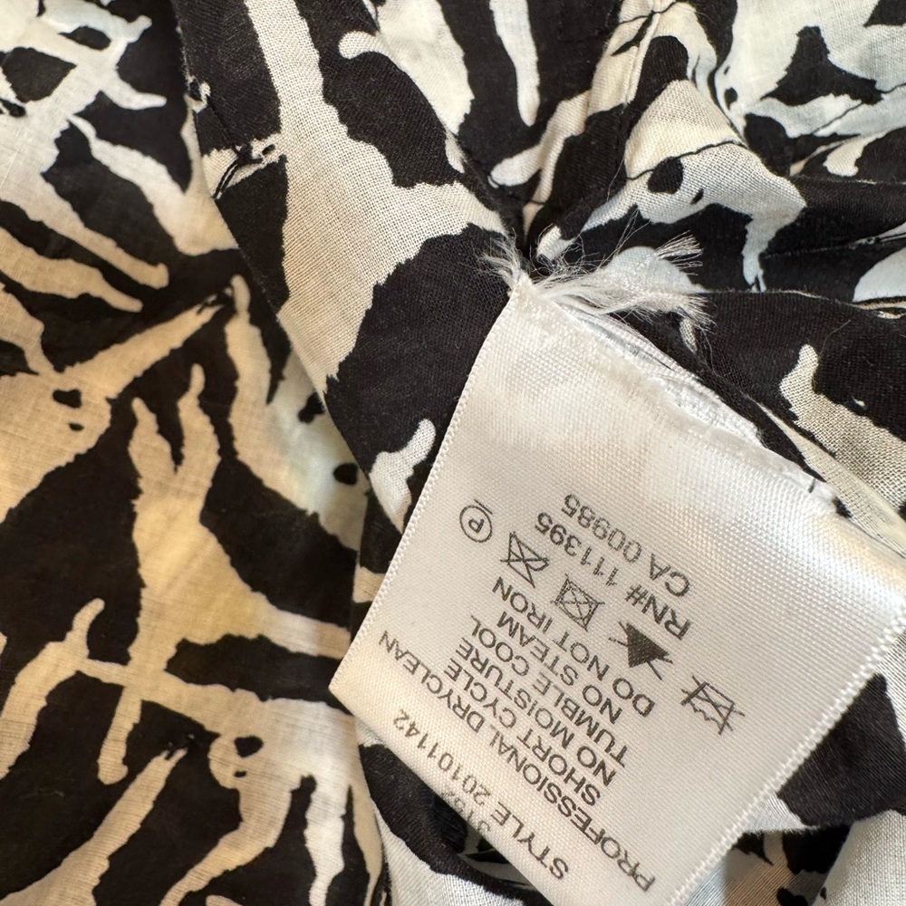 Tory Burch Monochrome Patterned Button Down Shirt - image 6